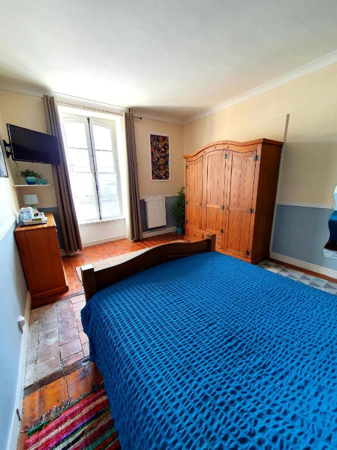 Numéro 1 Châteaulin Extérieur photo