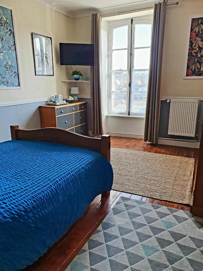 Numéro 1 Châteaulin Extérieur photo