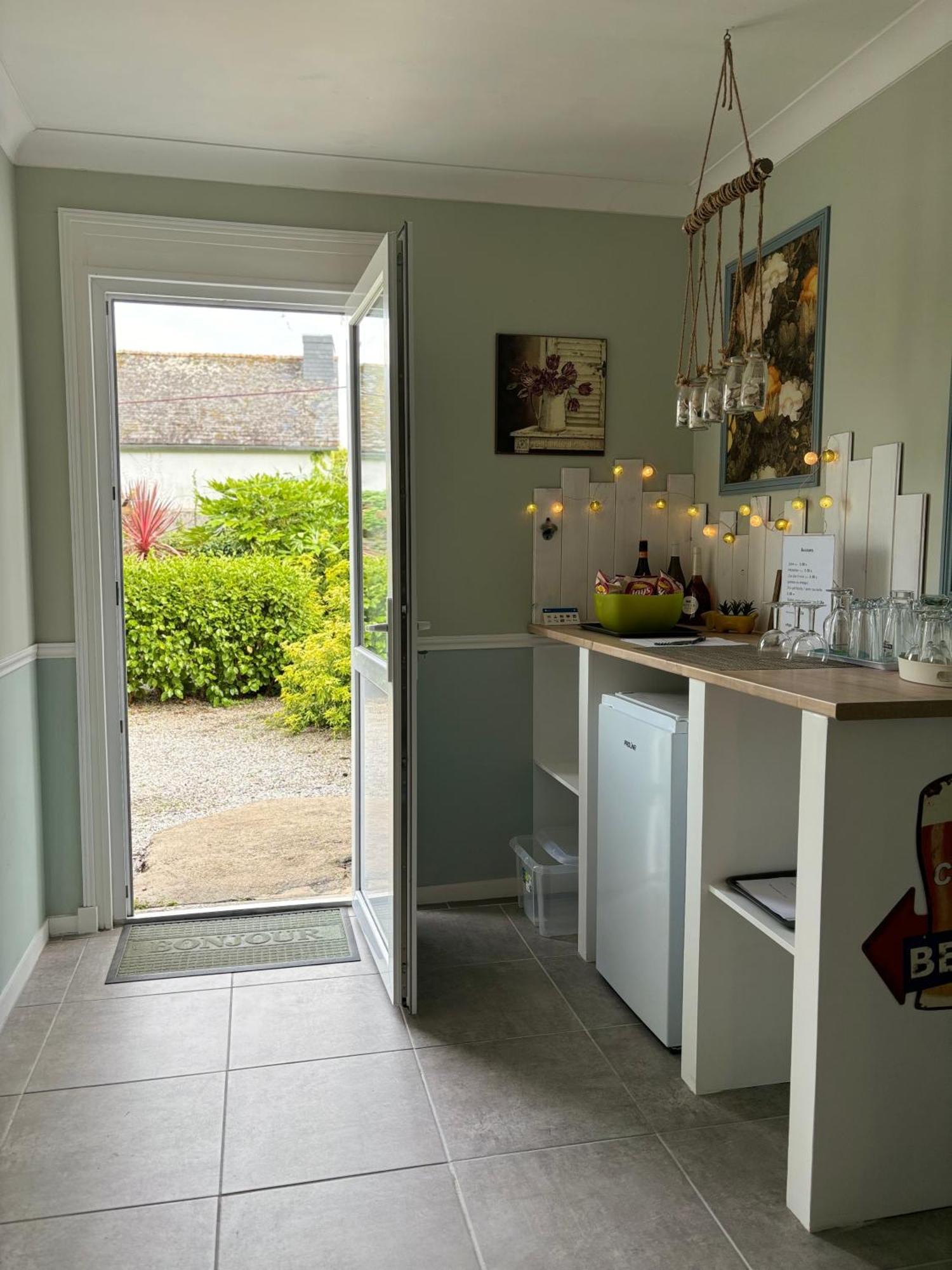 Numéro 1 Châteaulin Extérieur photo