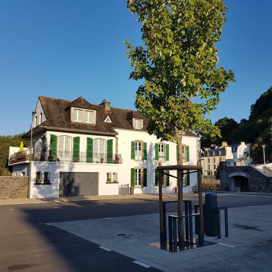 Numéro 1 Châteaulin Extérieur photo